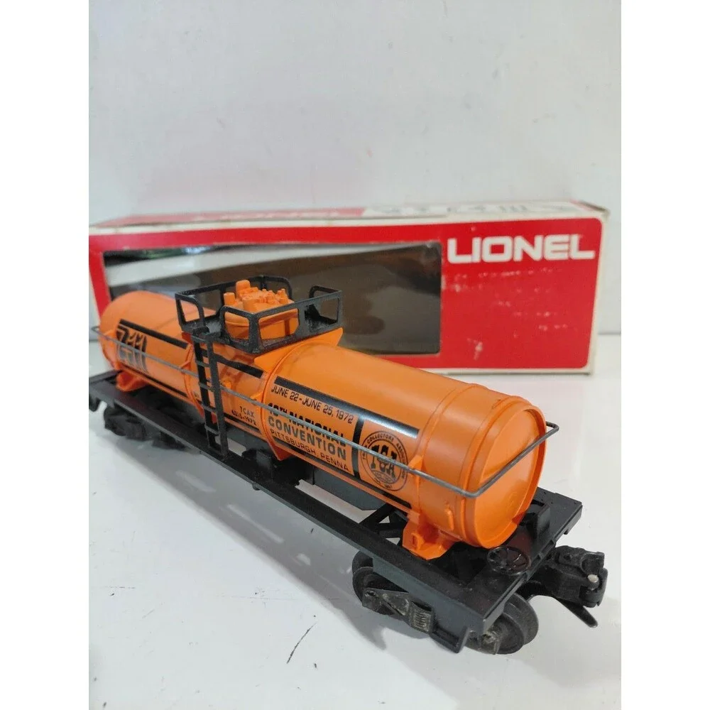Lionel 6315-1972 O Gauge Model Railroad TCA Convention 1972 Tank Car w/Box